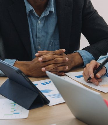 Corporate Advisory & Structuring